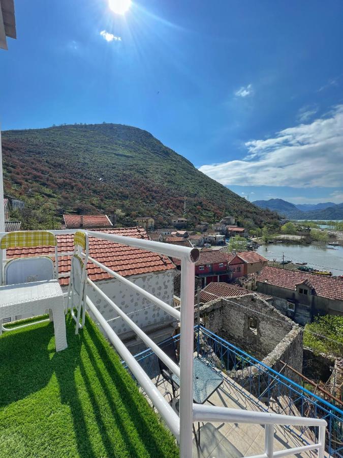 Jg Studio Apartment Vranjina Exterior photo